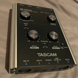 TASCAM US-122mk11 Audio Interface